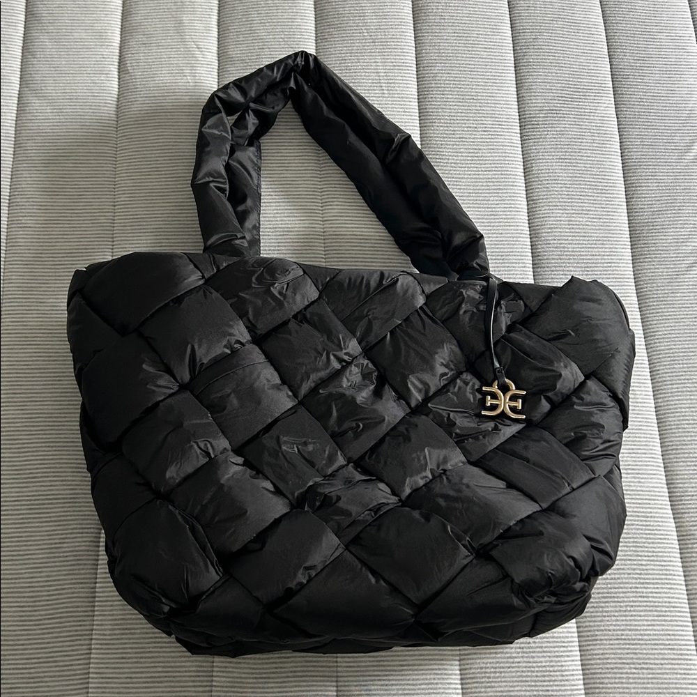 Sam Edelman Large Woven Quilted Puffer Shoulder Bag Tote Purse Handbag - Picture 2 of 10